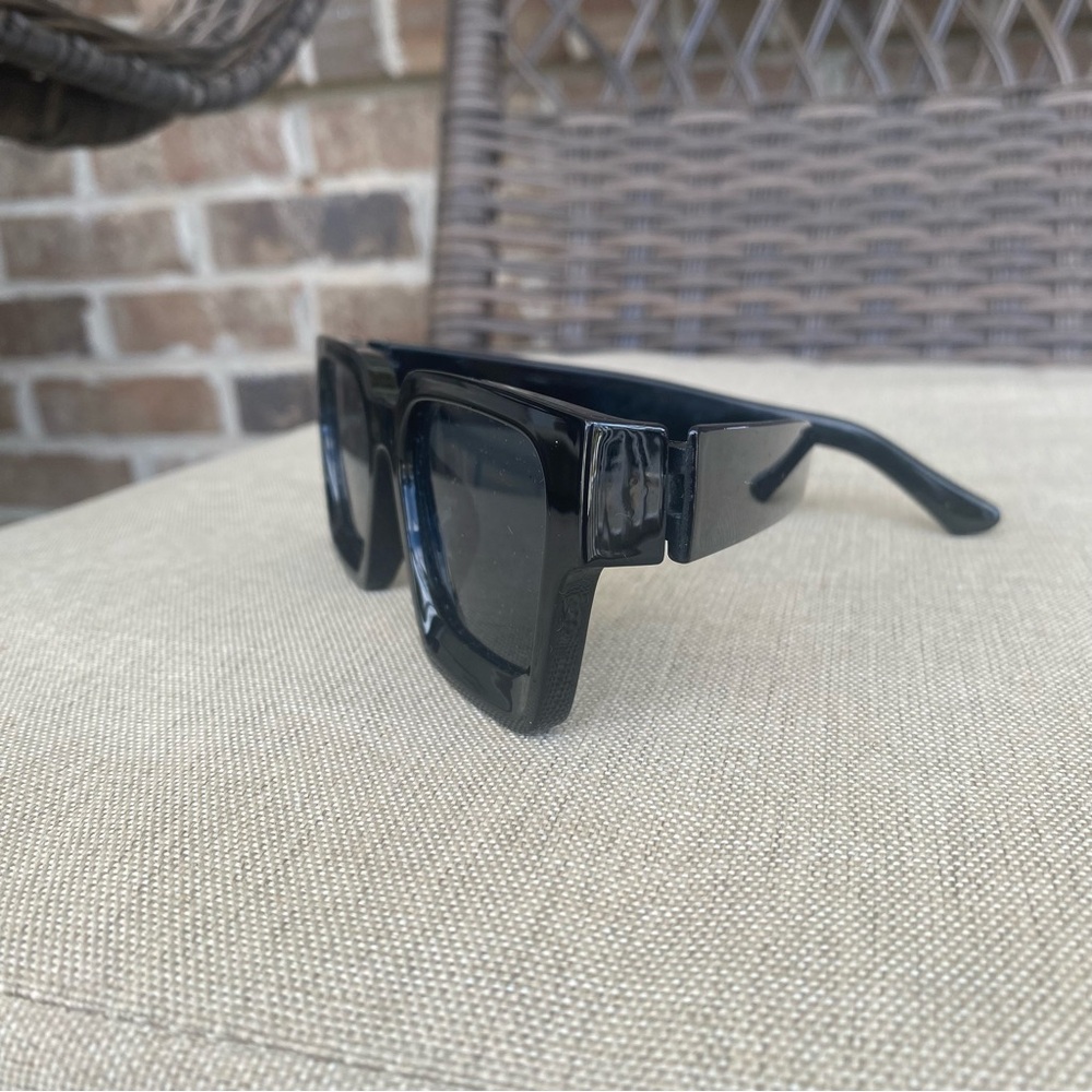 Cool frames - Picture 2 of 3